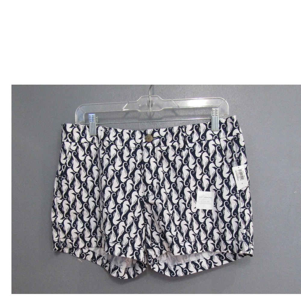 NEW Old Navy Black & White Seahorse Print Shorts